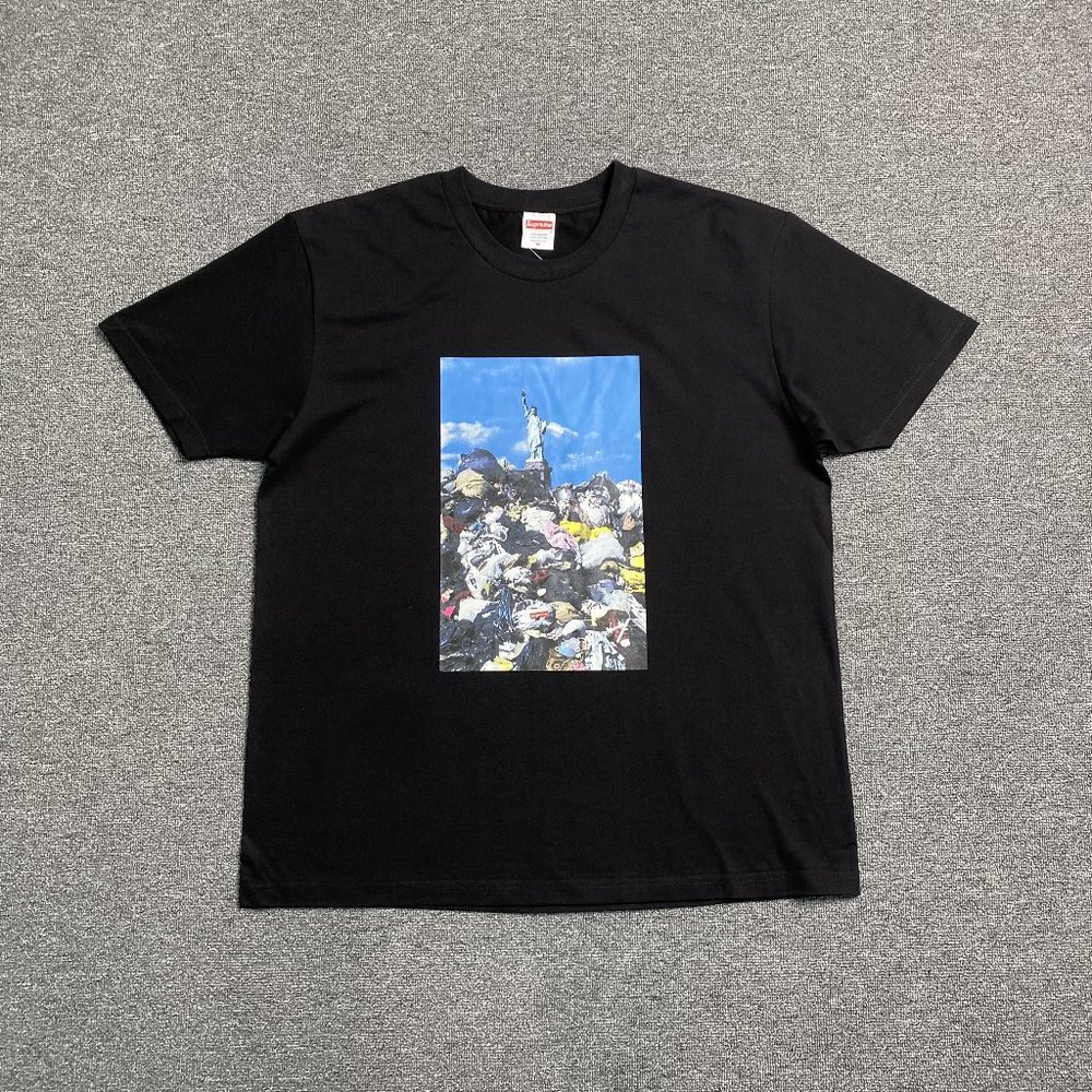 Supreme Trash Statue Of Liberty Oil Print Short Sleeves